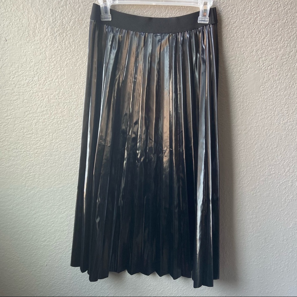 See U Soon | Anthropology | Black Pleated Skirt | Size 04 | NWT